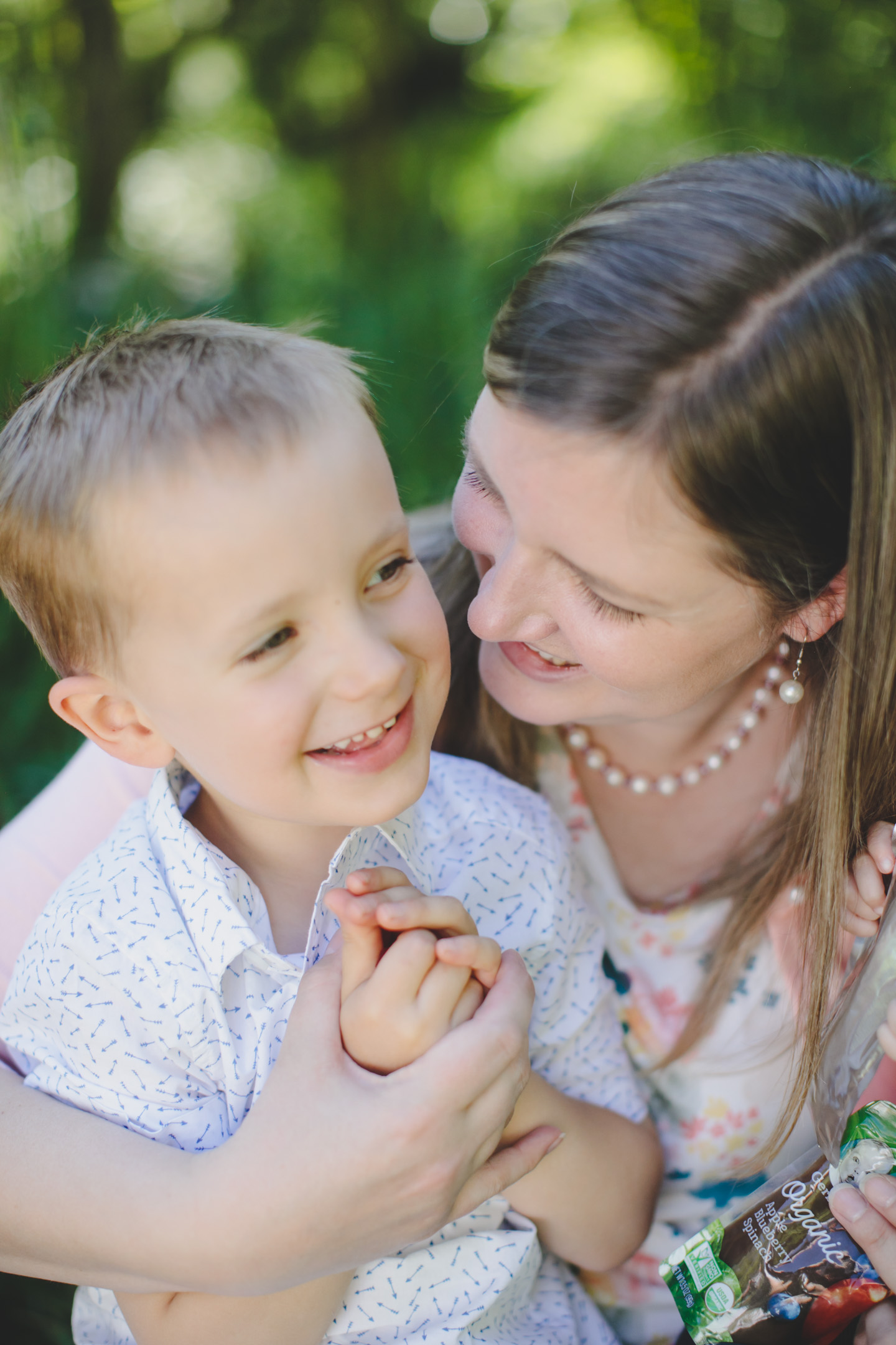 Family-Photos-playing-in-river-utah-photography-8