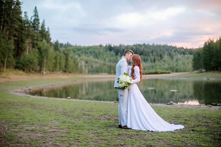 Bridals-in-the-woods-Pines-utah-photographer-1(pp_w768_h512)