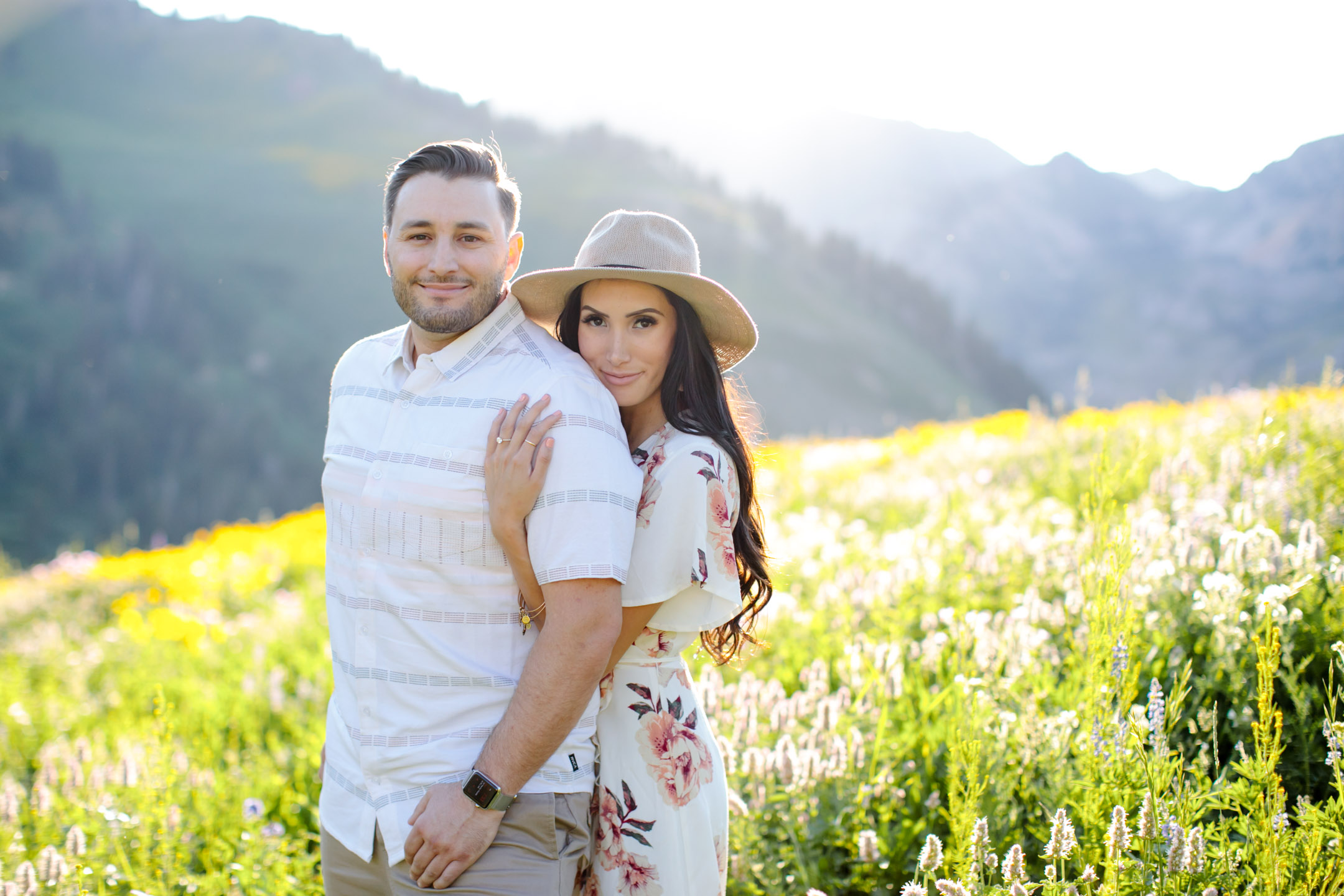 Engagements-Mountain-Meadow-Wildflowers-utah-Photoshoot-13