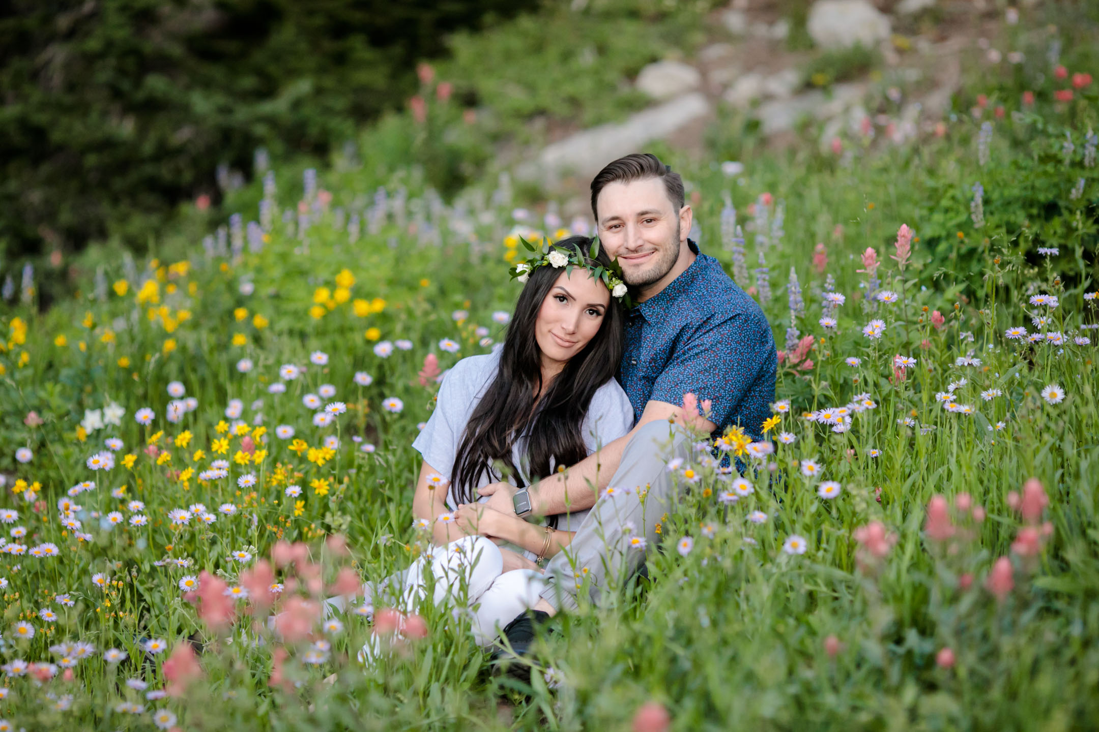 Engagements-Mountain-Meadow-Wildflowers-utah-Photoshoot-24