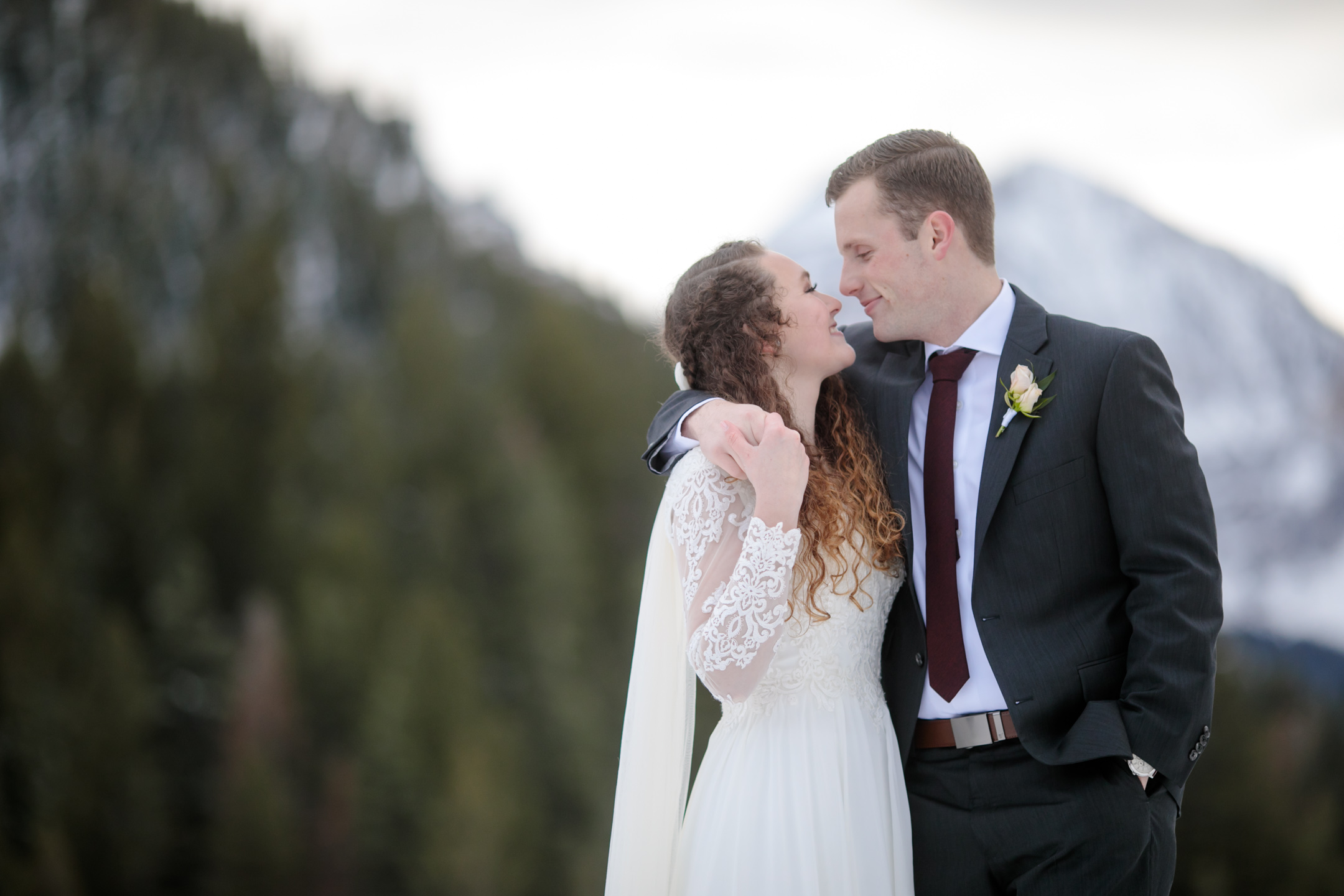 Blog-Winter-Bridals-Mountains-Utah-photoshoot-1