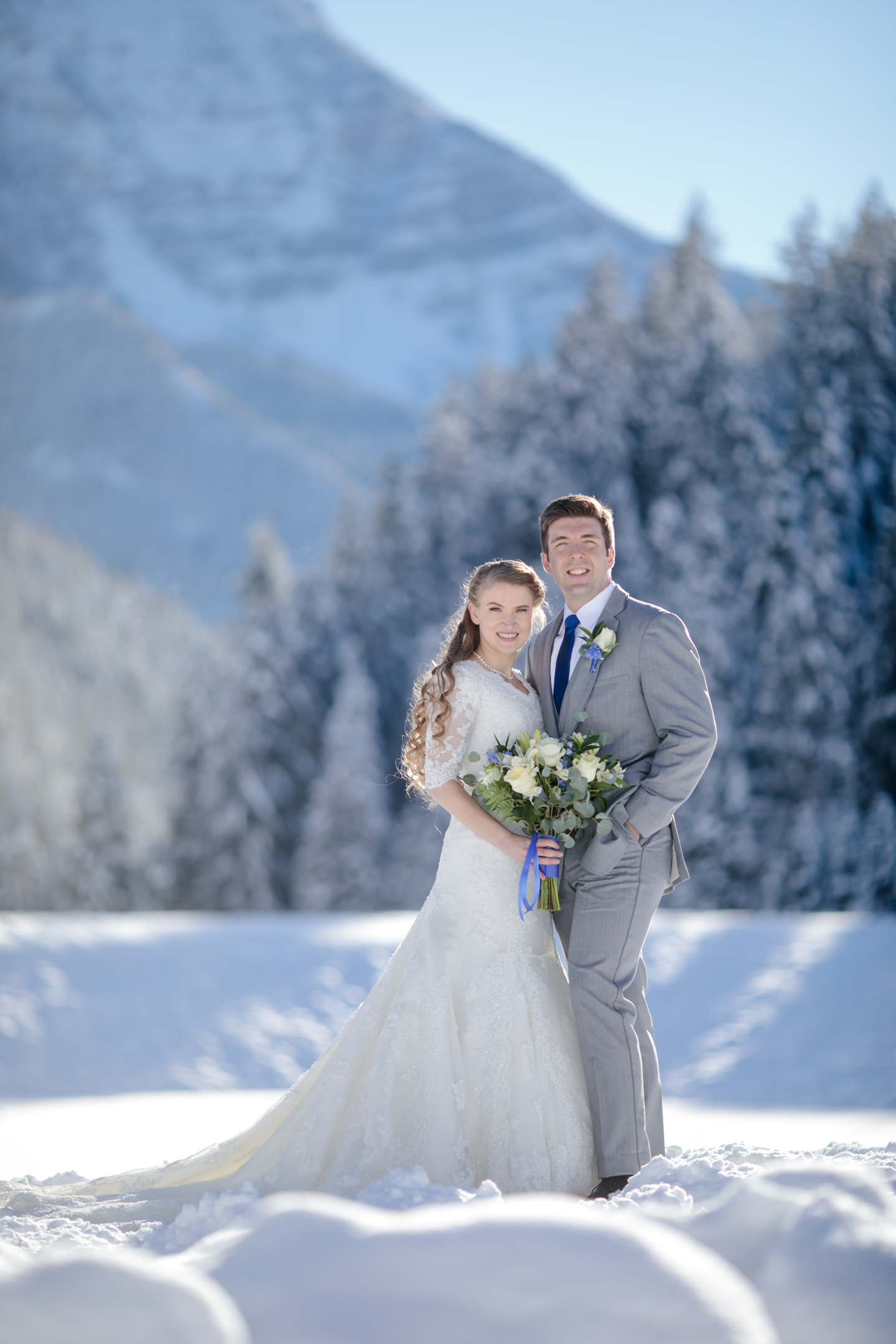 Blog-Winter-Bridals-mountains-photoshoot-12