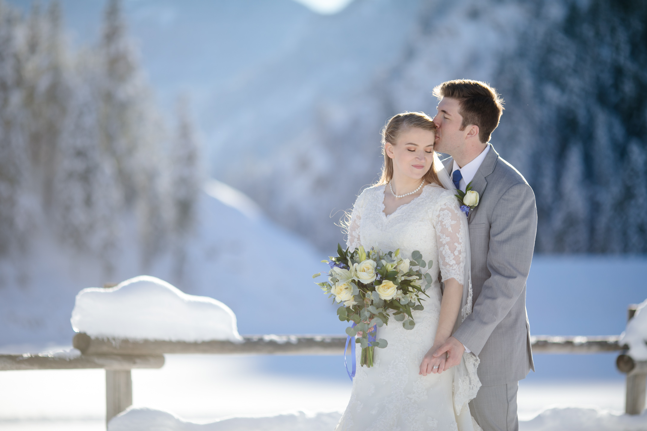 Blog-Winter-Bridals-mountains-photoshoot-15