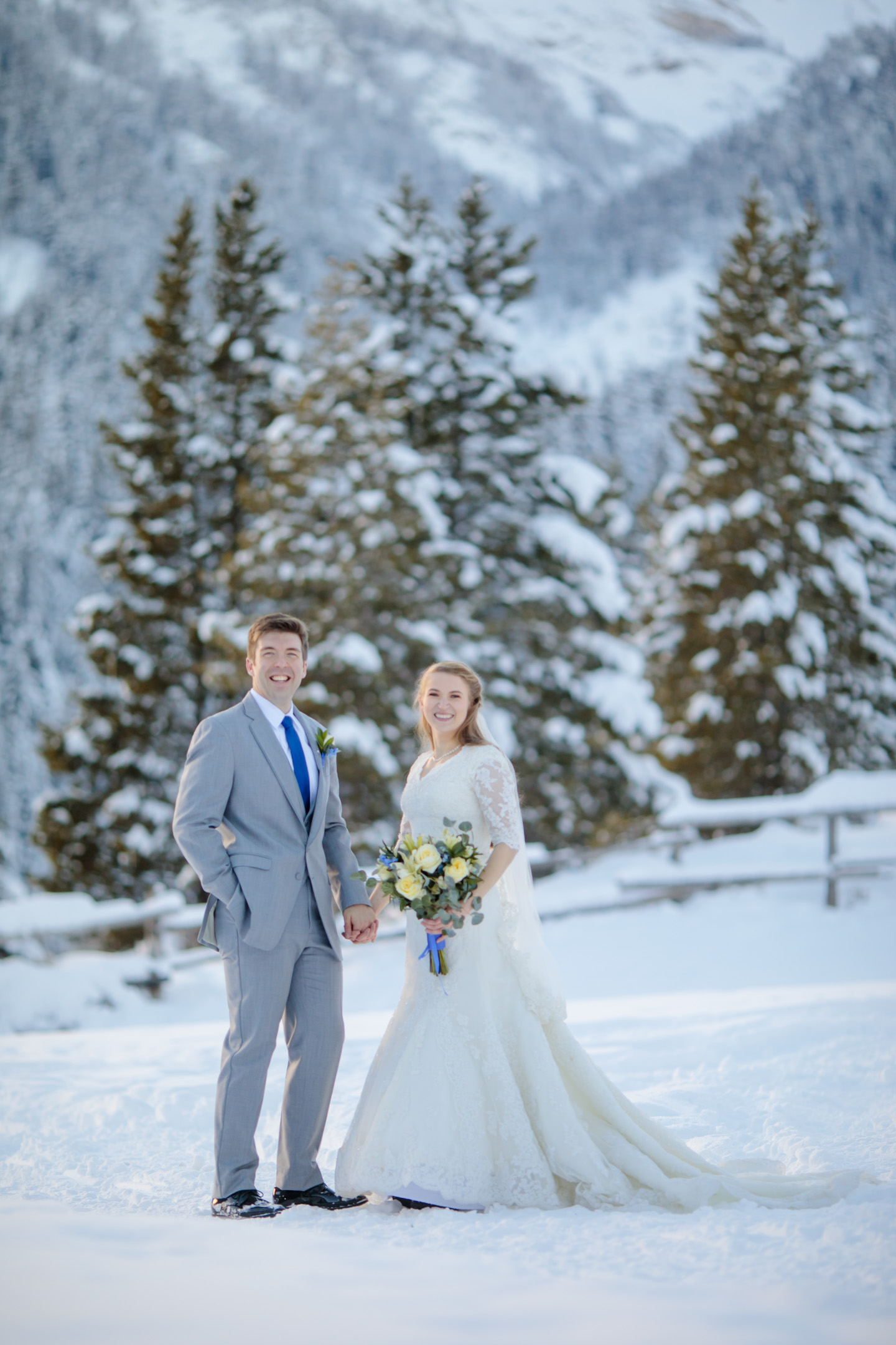 Blog-Winter-Bridals-mountains-photoshoot-16