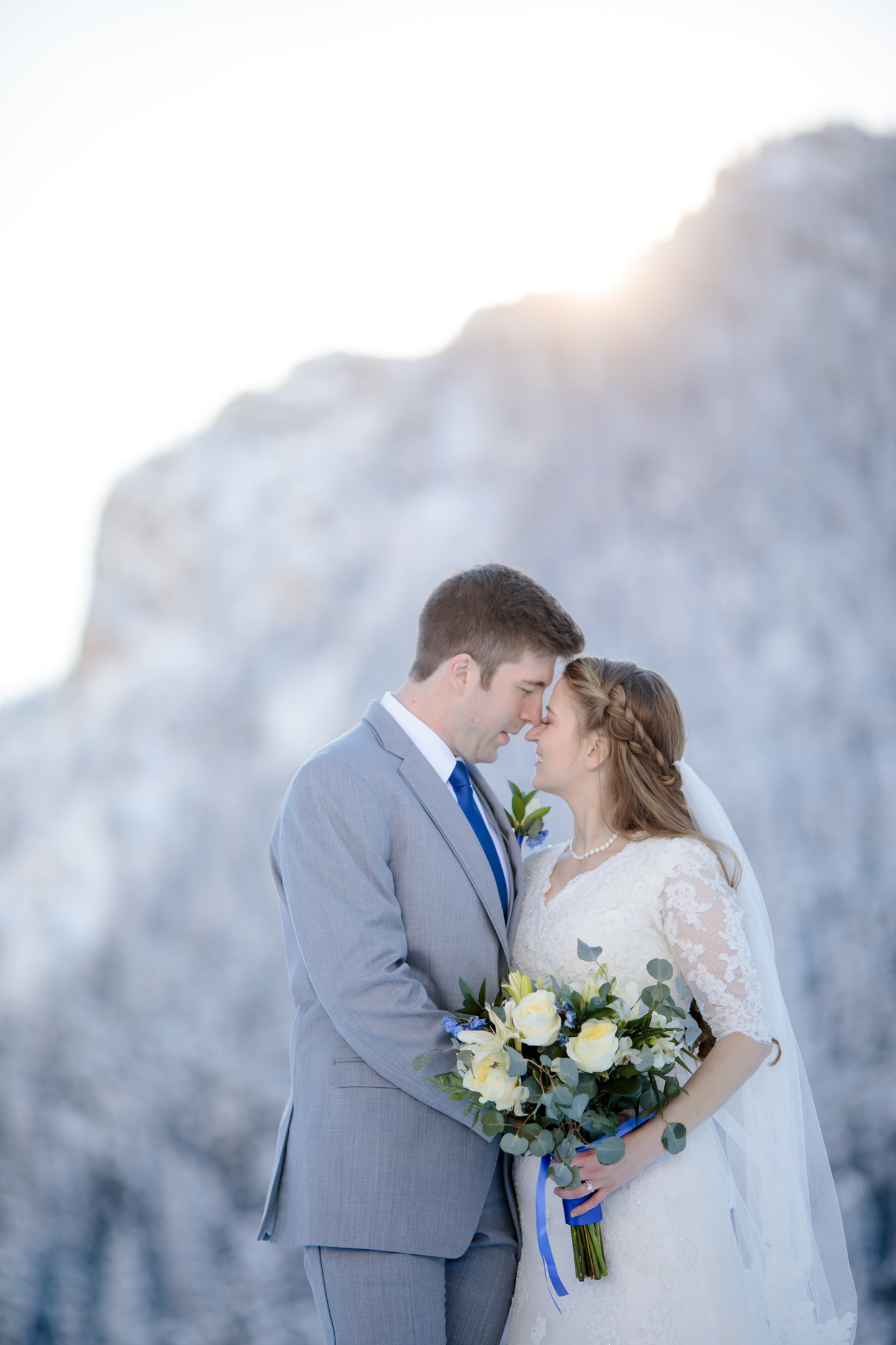 Blog-Winter-Bridals-mountains-photoshoot-7