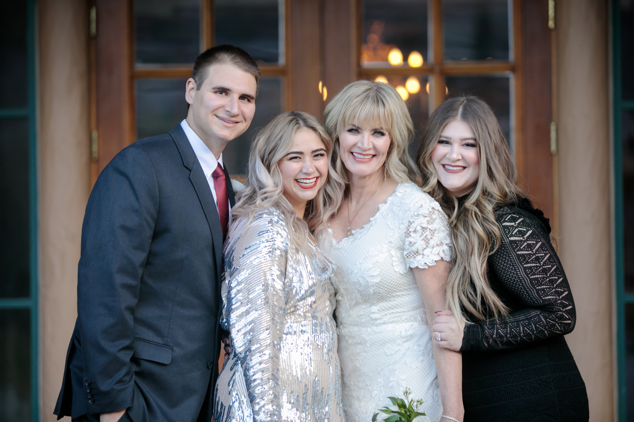 Earls-Lodge-Snow-Basin-Wedding-Photography-Utah-Utah-Wedding-Photographers-EK-Studios-Photo-Video-055
