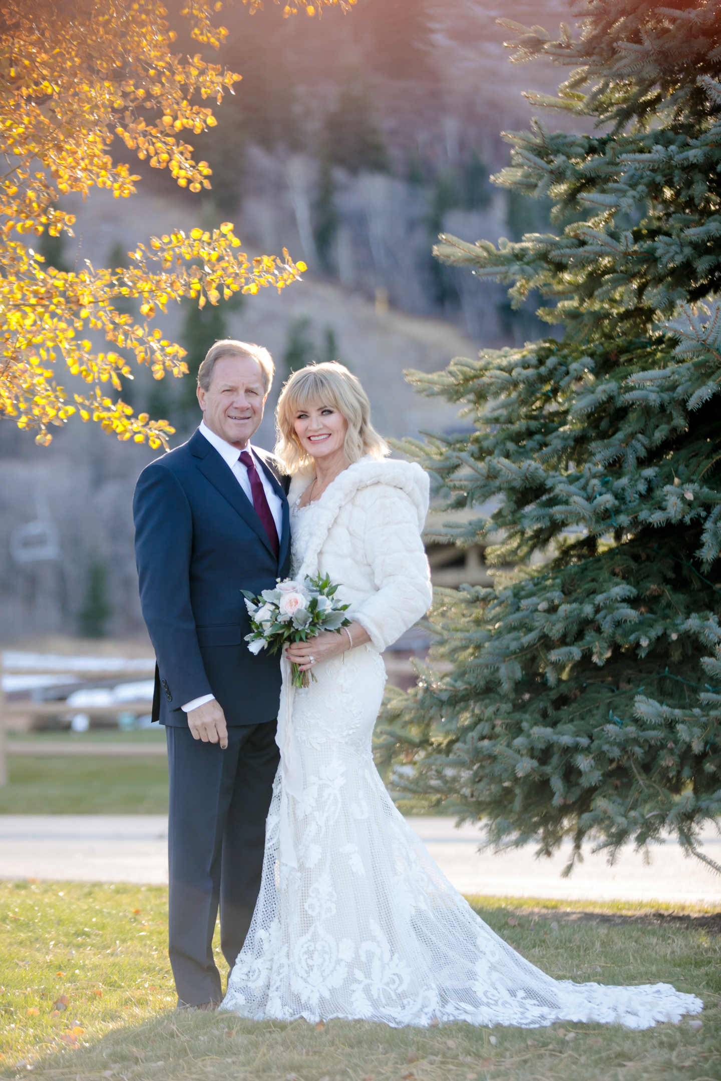 Earls-Lodge-Snow-Basin-Wedding-Photography-Utah-Utah-Wedding-Photographers-EK-Studios-Photo-Video-060