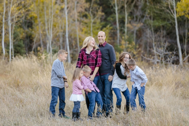 Fall-Family-Photos-Utah-Photographers-10(pp_w768_h512)