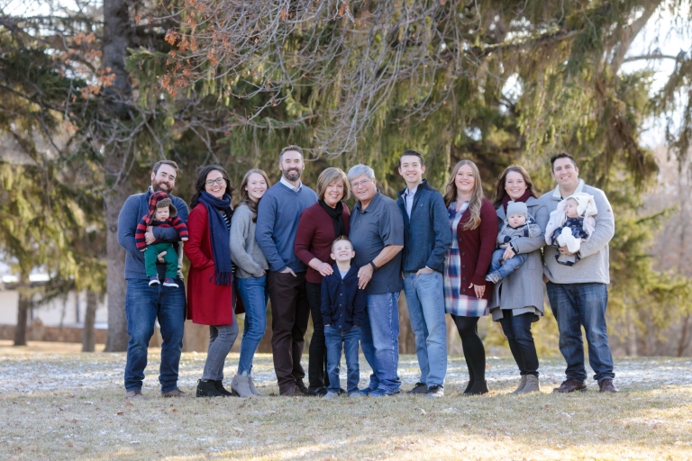 Blog-Winter-family-photoshoot-utah-1(pp_w768_h512)