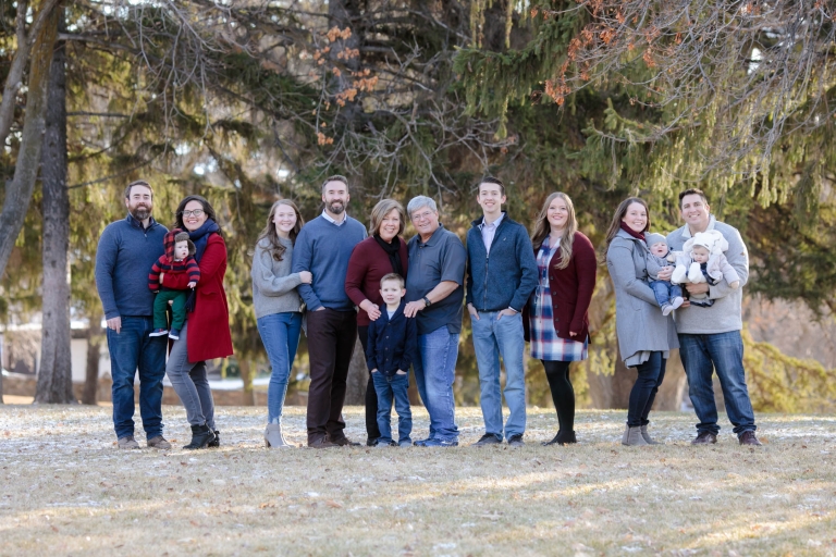Blog-Winter-family-photoshoot-utah-7(pp_w768_h512)