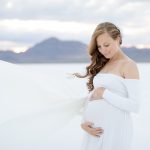 Blog-white-Maternity-photoshoot-salt-flats-utah-1-150x150