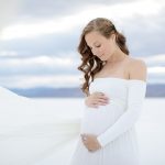Blog-white-Maternity-photoshoot-salt-flats-utah-11-150x150