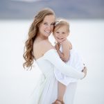 Blog-white-Maternity-photoshoot-salt-flats-utah-5-150x150