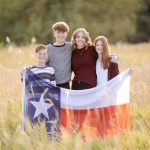 Blog-Family-photos-in-a-field-4-150x150